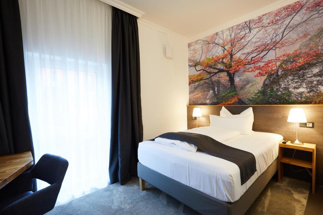 Hotel Garni Am Schloss Kottenheim Zewnętrze zdjęcie